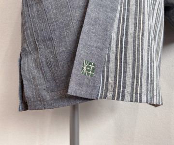 【簡単絵柄刺繍】W-06 和粋庵ロゴ・緑×銀/左衿下部