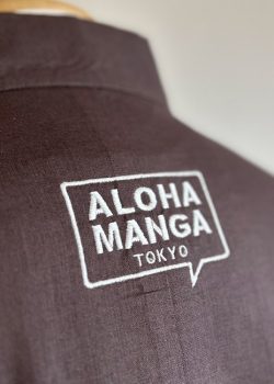 【ロゴ刺繍/背中】