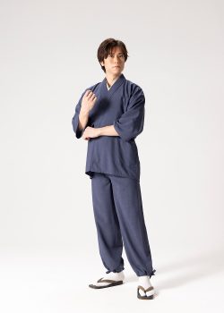 1130 シャンブレーUVカット作務衣 No.1 紺  コーディネート