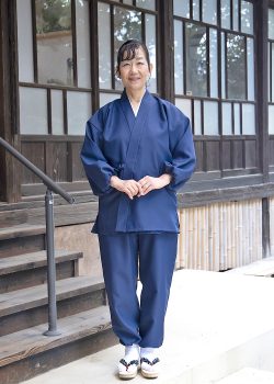 5037 女性用ストレッチツイル作務衣［聖］No.2 紺