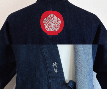 【ロゴ刺繍/背面上部】【簡単文字刺繡】