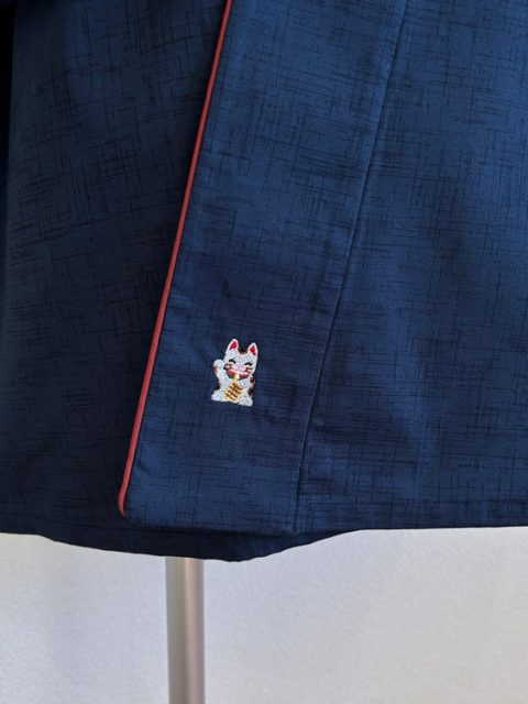 【簡単絵柄刺繍】E-20：招き猫/左衿下部