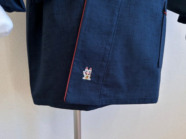 【簡単絵柄刺繍】E-20：招き猫/左衿下部