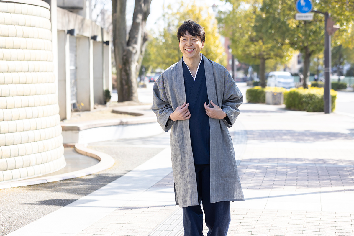 近江ちぢみ本麻ロング羽織 No.2 グレー ｜ 作務衣・甚平通販 和粋庵