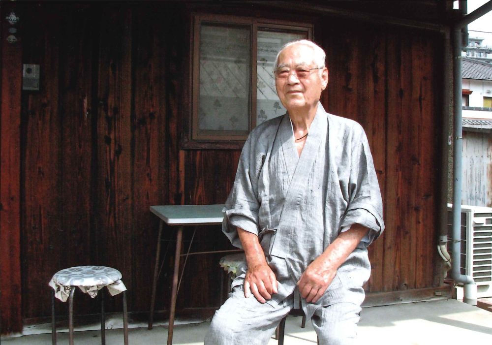 1095 近江ちぢみ本麻作務衣 No.93 グレー L