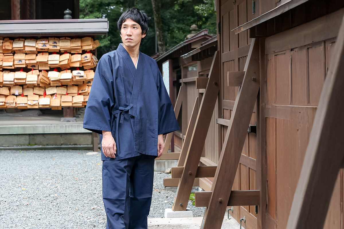 正絹作務衣 1番色 紺 | 作務衣・甚平通販 和粋庵