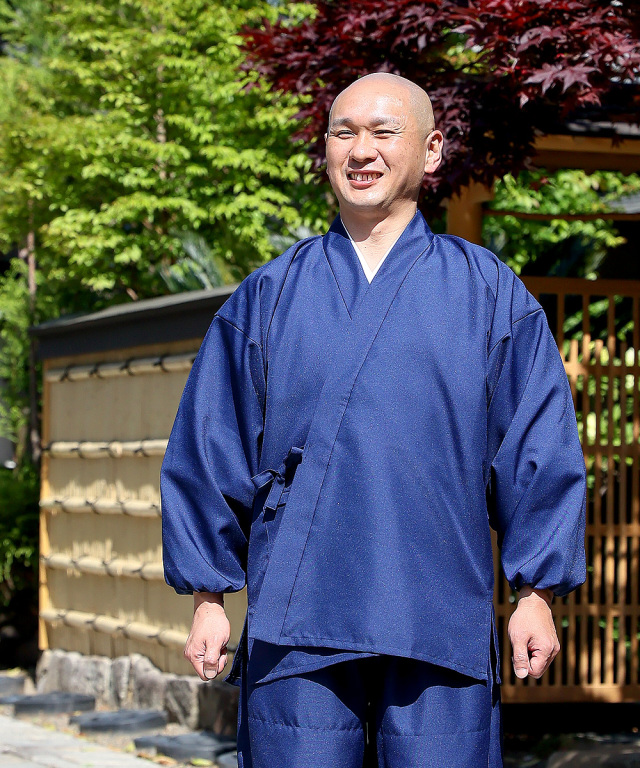 ストレッチツイル作務衣［聖］